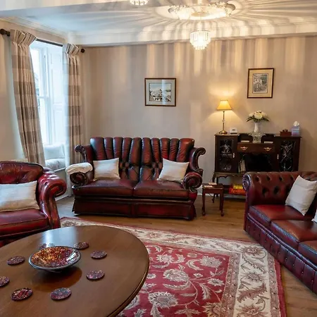 Forrest's Yard - 1 בית נופש